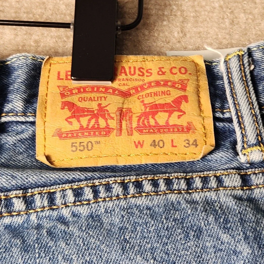 Levis levi 550